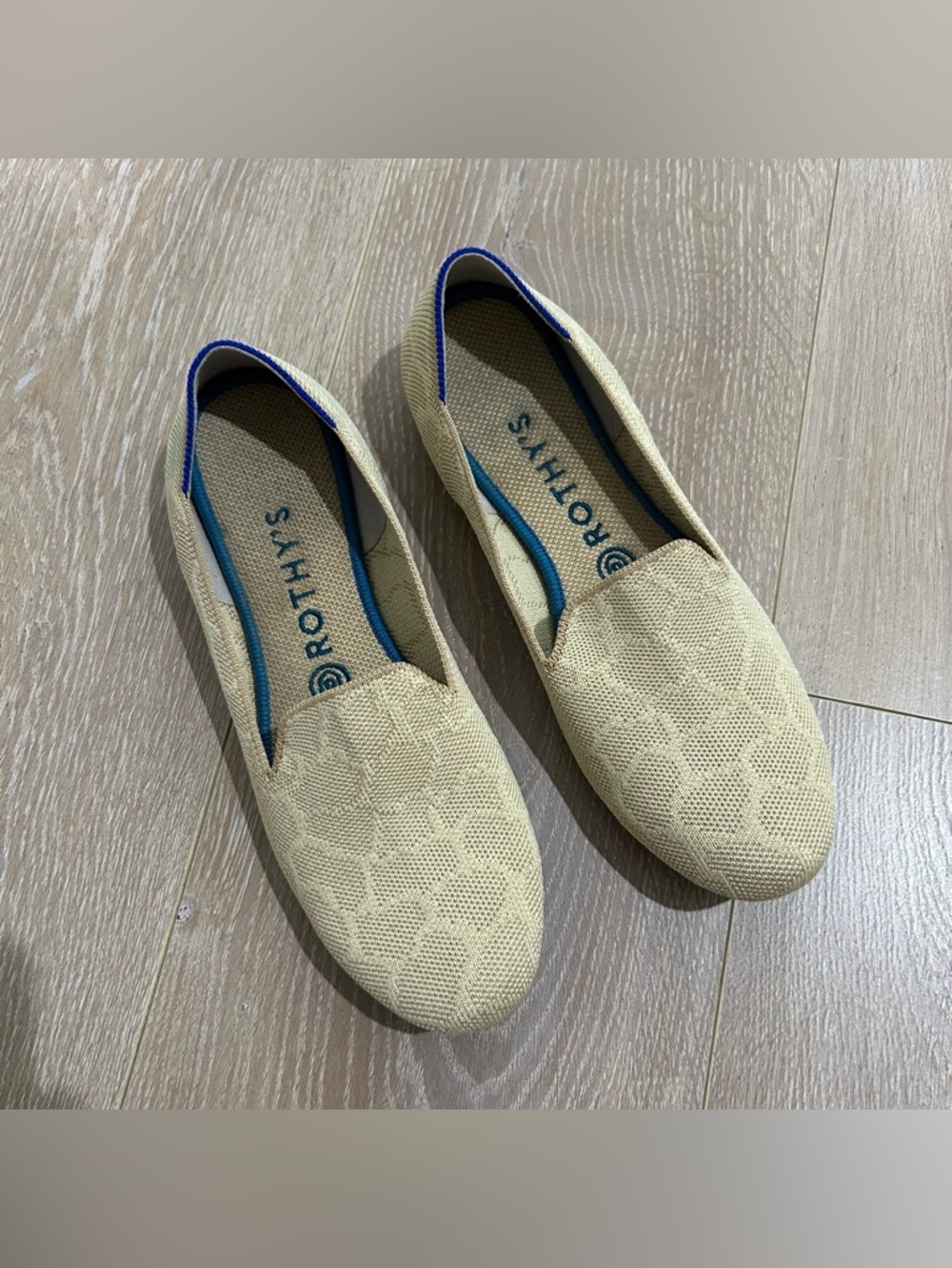 Rothy’s The Loafer Shoes Sahara Gold Giraffe Print Size Women’s 8.5 - Picture 7 of 11